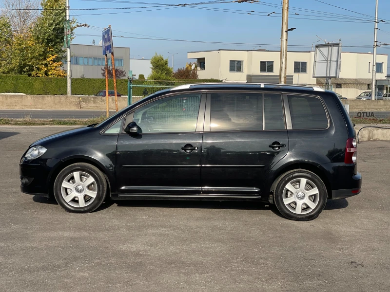 VW Touran 1.9TDi 105к.с., снимка 3 - Автомобили и джипове - 47796024