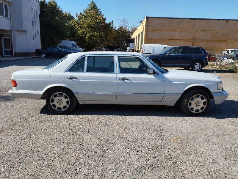 Mercedes-Benz 126 560 SEL, снимка 5 - Автомобили и джипове - 48355273