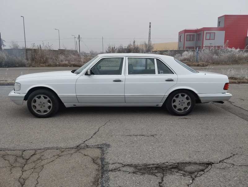 Mercedes-Benz 126 560 SEL, снимка 2 - Автомобили и джипове - 48355273