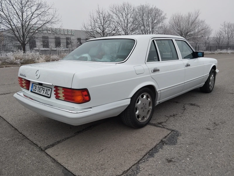 Mercedes-Benz 126 560 SEL, снимка 4 - Автомобили и джипове - 48355273