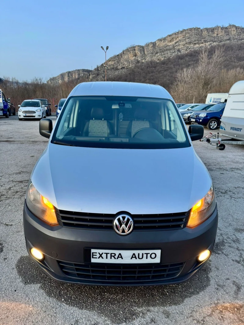 VW Caddy 1.6TDI, АВТОМАТ, FACELIFT , снимка 8 - Автомобили и джипове - 49107717