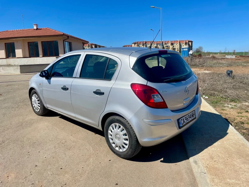 Opel Corsa 1.2i* 80kc* КЛИМА* , снимка 2 - Автомобили и джипове - 49590432