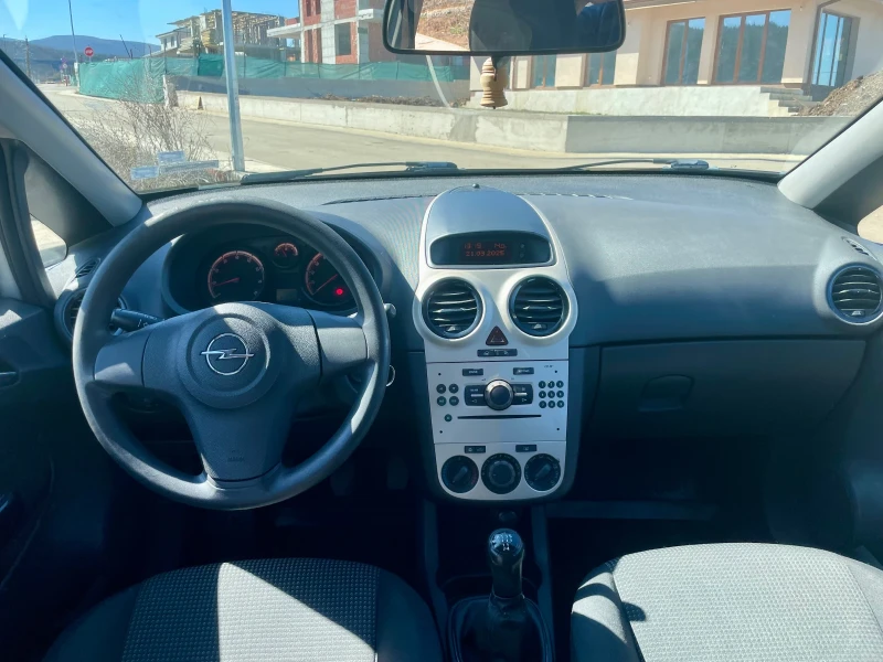 Opel Corsa 1.2i* 80kc* КЛИМА* , снимка 6 - Автомобили и джипове - 49590432