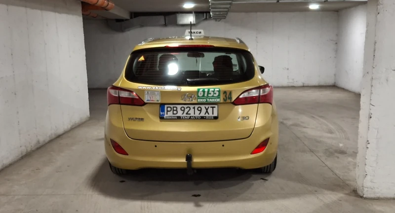 Hyundai I30  Газ/Бензин, снимка 12 - Автомобили и джипове - 52357140