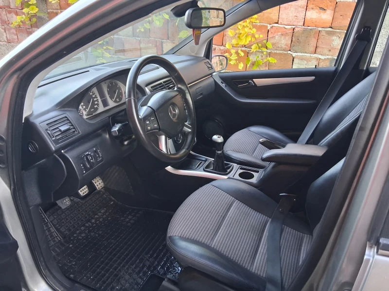 Mercedes-Benz B 170 1.7, снимка 6 - Автомобили и джипове - 52567396