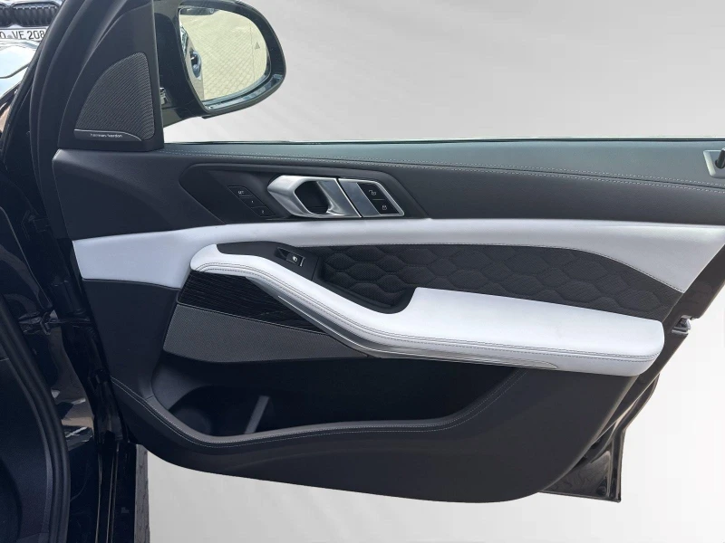 BMW X5M COMPETITION/FACELIFT/HEAD UP/H&K/360/, снимка 12 - Автомобили и джипове - 52583509
