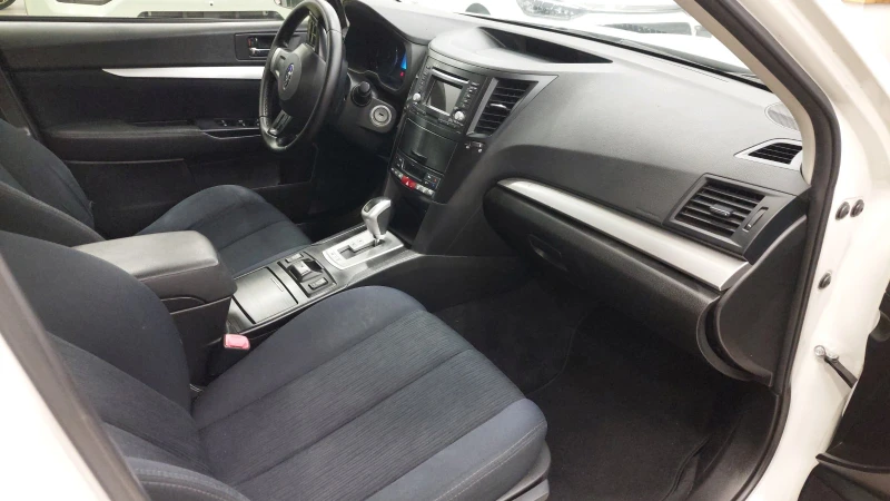 Subaru Outback, снимка 10 - Автомобили и джипове - 52718029