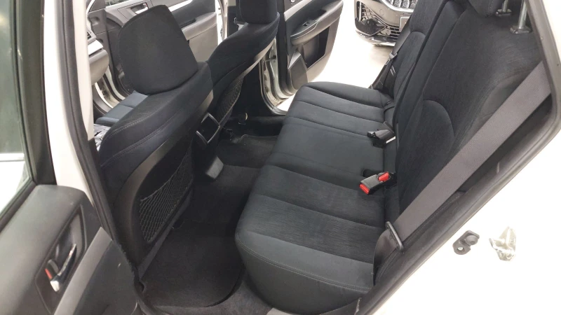 Subaru Outback, снимка 11 - Автомобили и джипове - 52718029