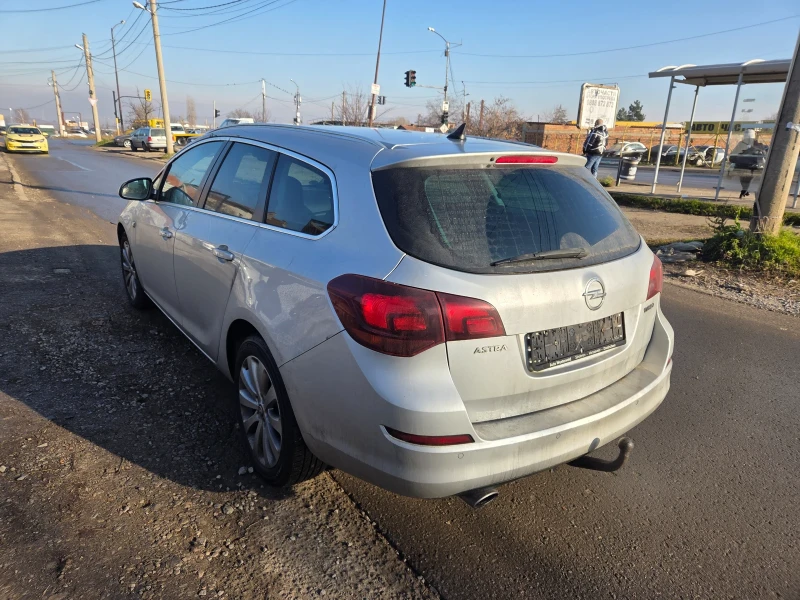 Opel Astra 1, 400 TURBO EURO5B , снимка 4 - Автомобили и джипове - 52854609