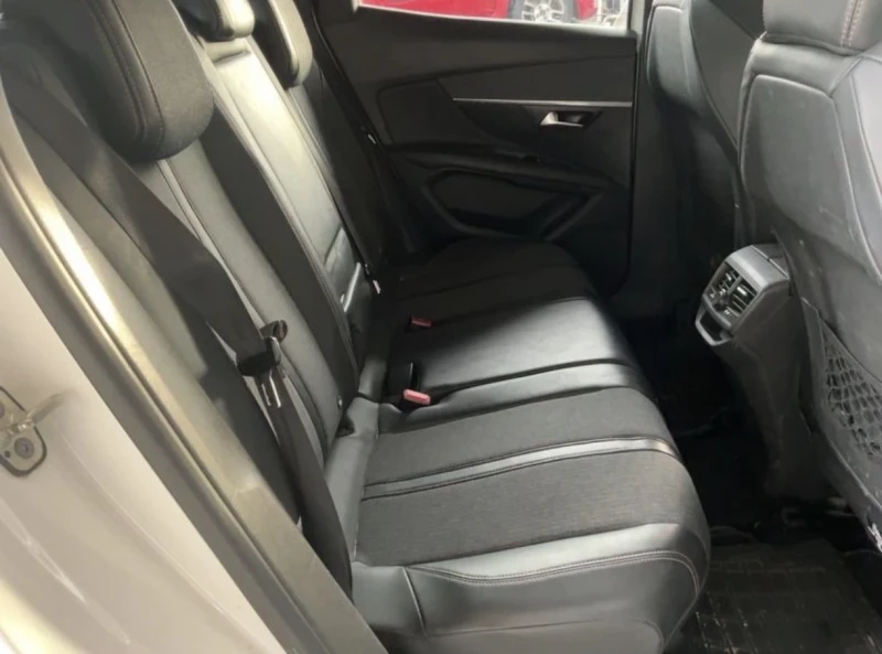 Peugeot 3008 1.2PuteTech GT-Line , снимка 11 - Автомобили и джипове - 53236818
