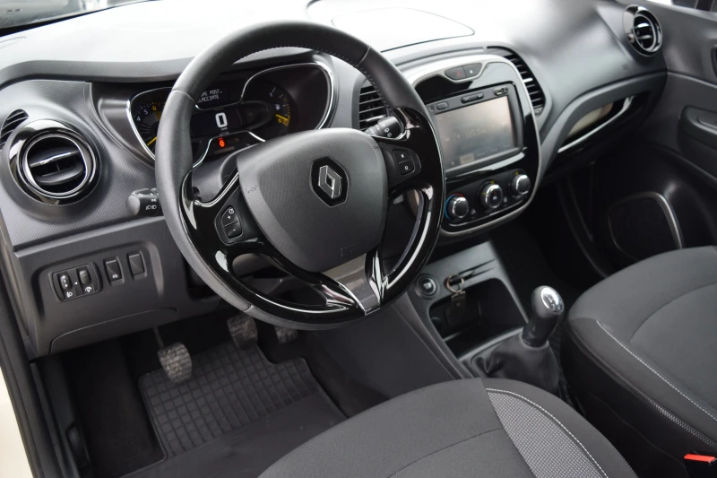 Renault Captur TCE Turbo 90kc* Euro5B* Keyless goo* Нави* Парктро, снимка 10 - Автомобили и джипове - 53342415