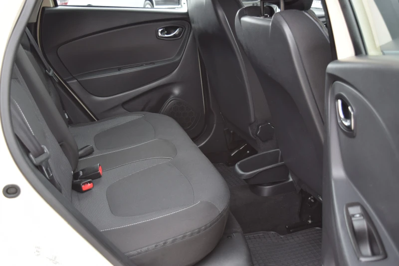 Renault Captur TCE Turbo 90kc* Euro5B* Keyless goo* Нави* Парктро, снимка 13 - Автомобили и джипове - 53342415