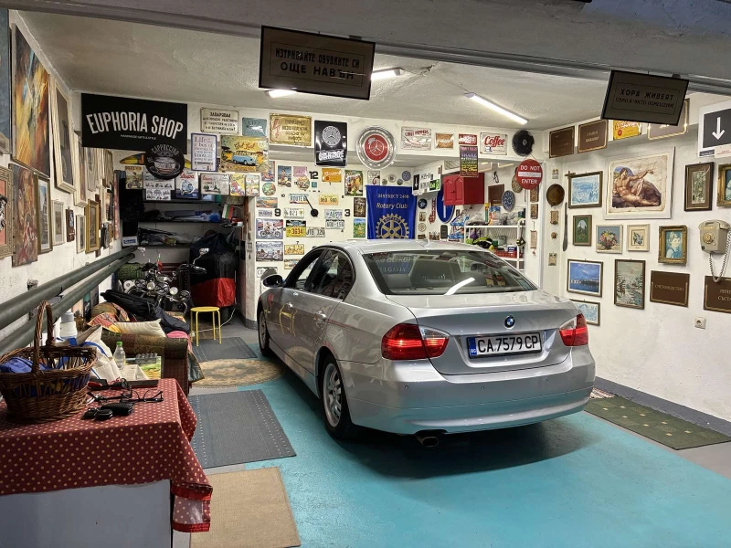 BMW 320, снимка 8 - Автомобили и джипове - 53527481