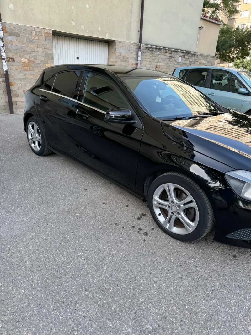 Mercedes-Benz A 180 Euro6, снимка 11 - Автомобили и джипове - 53556745