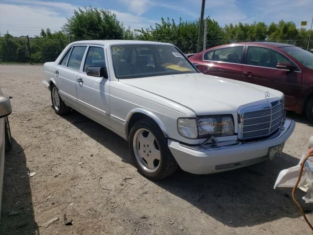 Mercedes-Benz 126 560 SEL, снимка 14 - Автомобили и джипове - 48355273