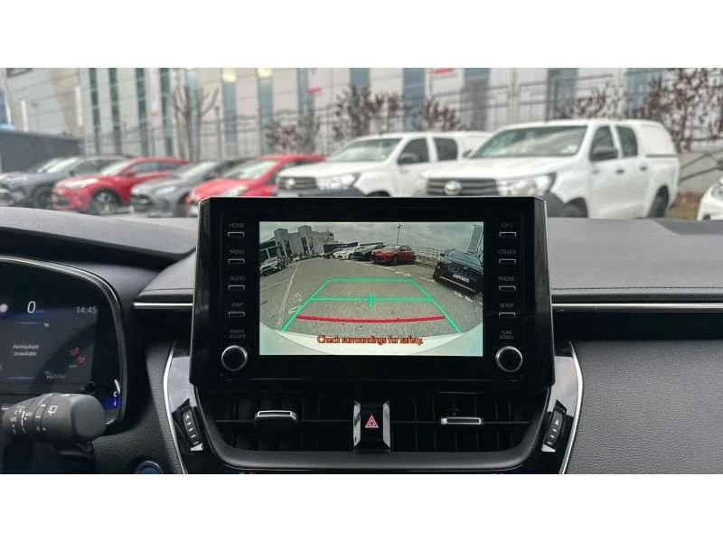 Toyota Corolla HB 1.8 HSD GR-SPORT, снимка 15 - Автомобили и джипове - 53100063