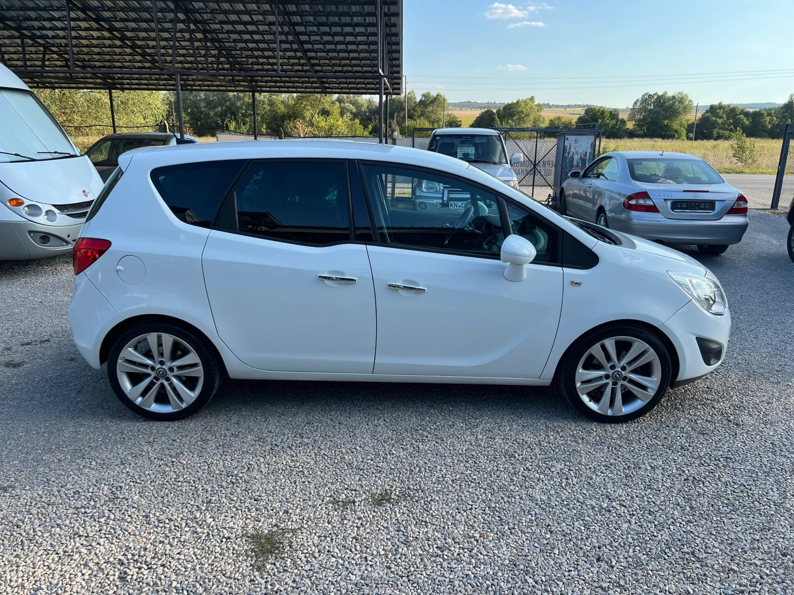 Opel Meriva 1.4i TURBO-104 500km-NAVI-УНИКАТ - изображение 4