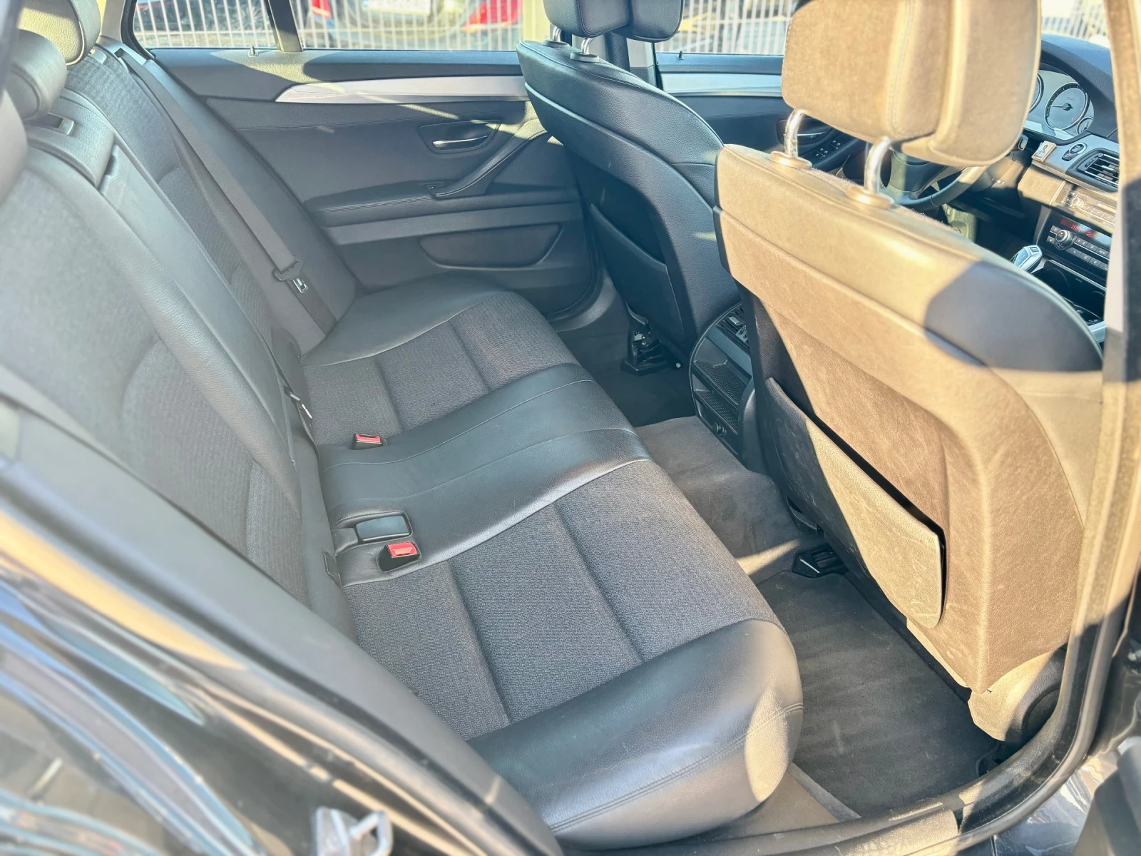 BMW 530 3.0D M-PAKET | Mobile.bg   13