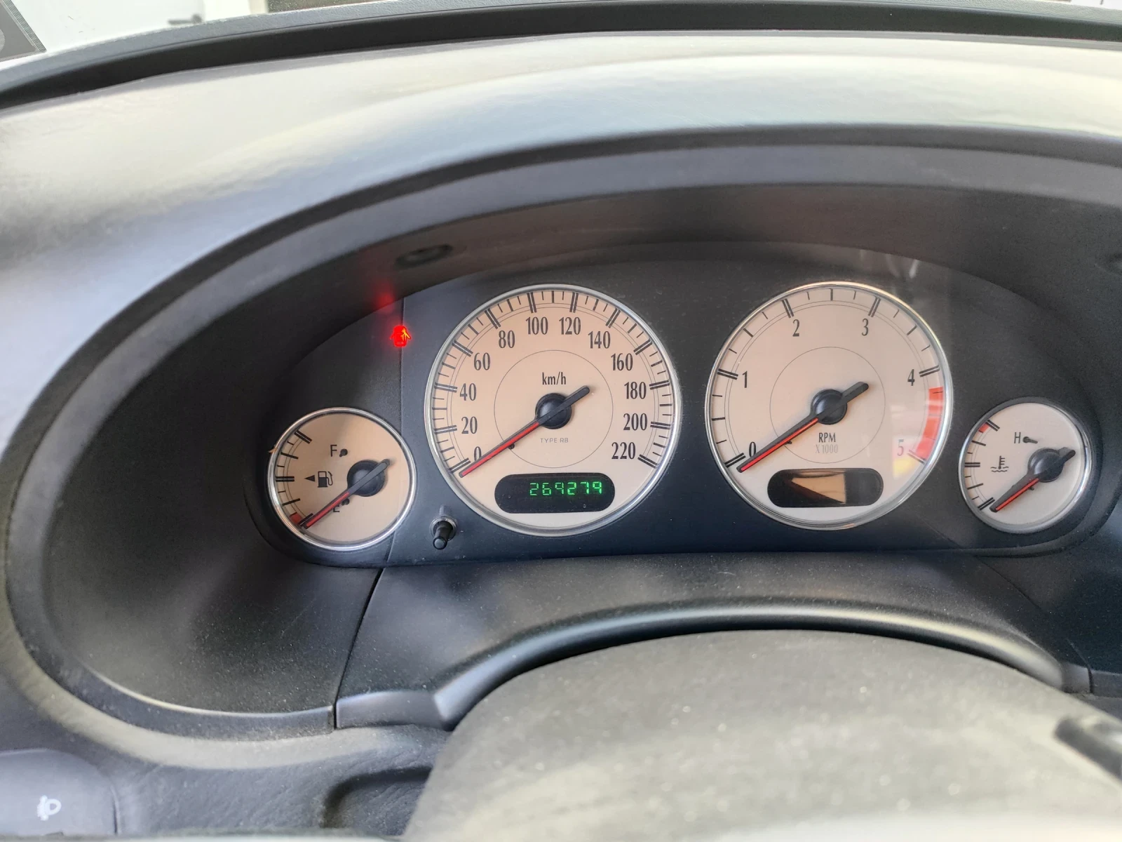 Chrysler Gr.voyager 2.8 crdi - изображение 8