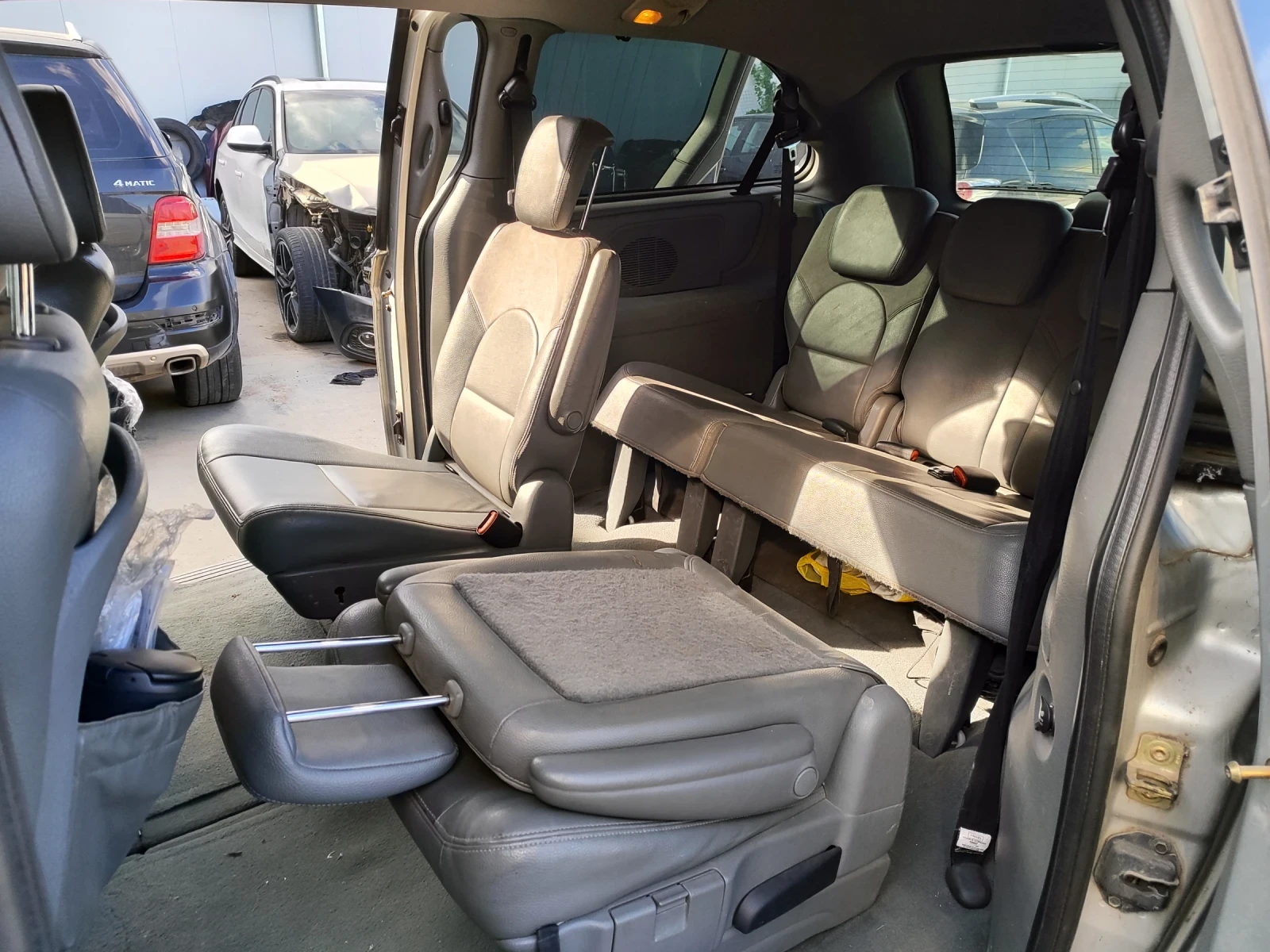 Chrysler Gr.voyager 2.8 crdi - изображение 10