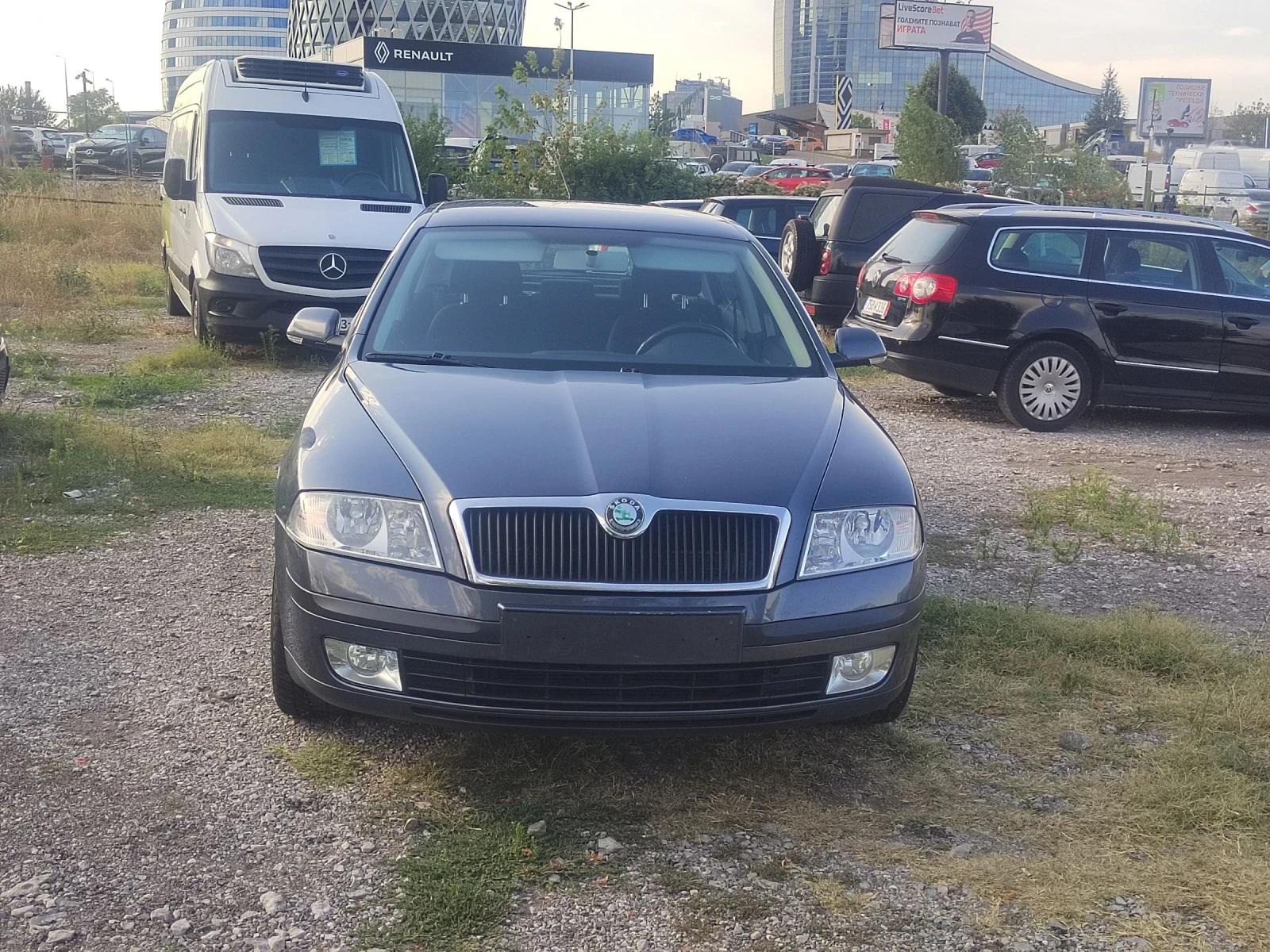 Skoda Octavia 1.6 BENZIN /GAZ  - изображение 2