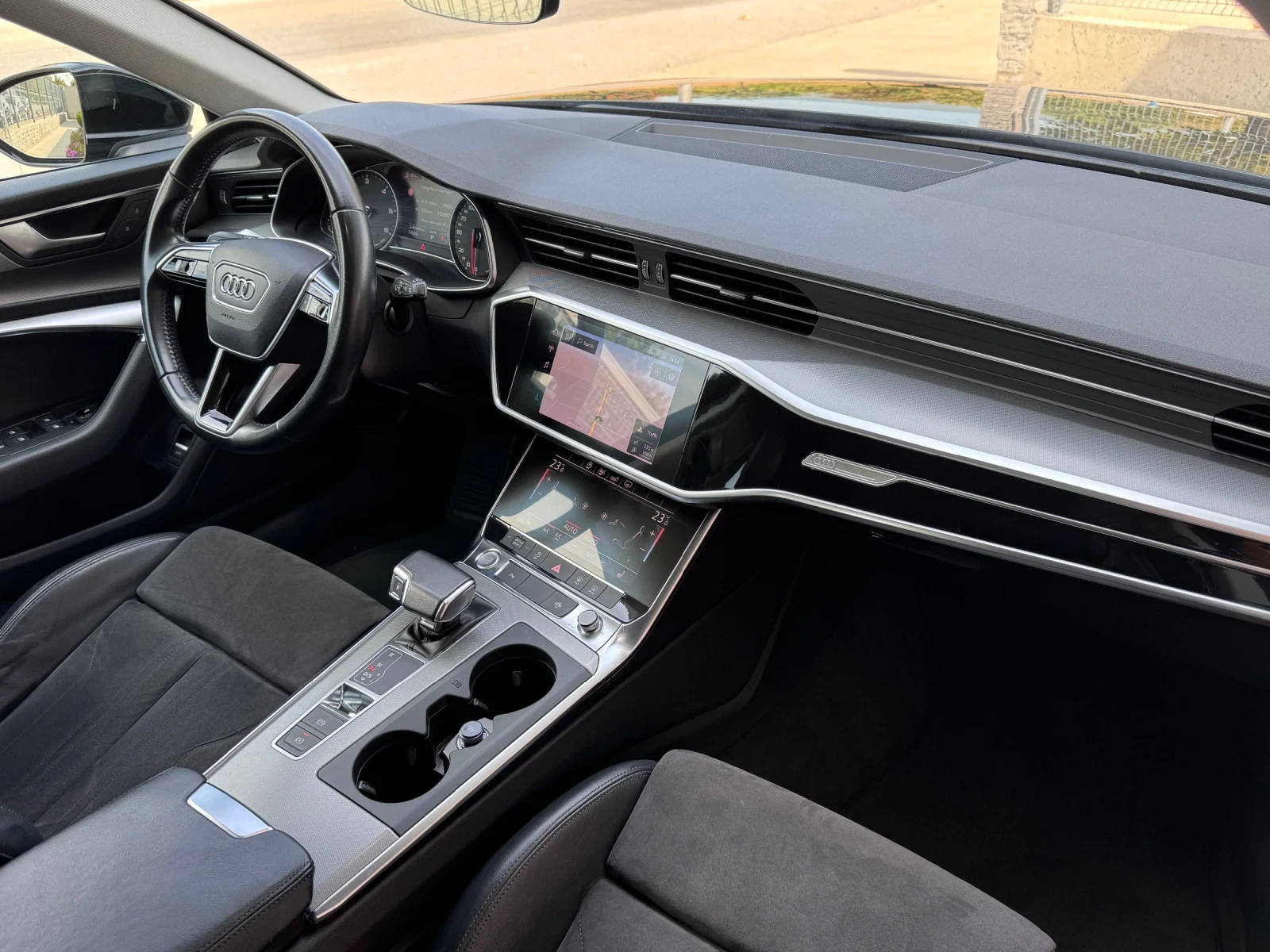 Audi A6 40TDI MHEV* DISTRONIC* АЛКАНТАРА* ПЕРФЕКТЕН - изображение 10