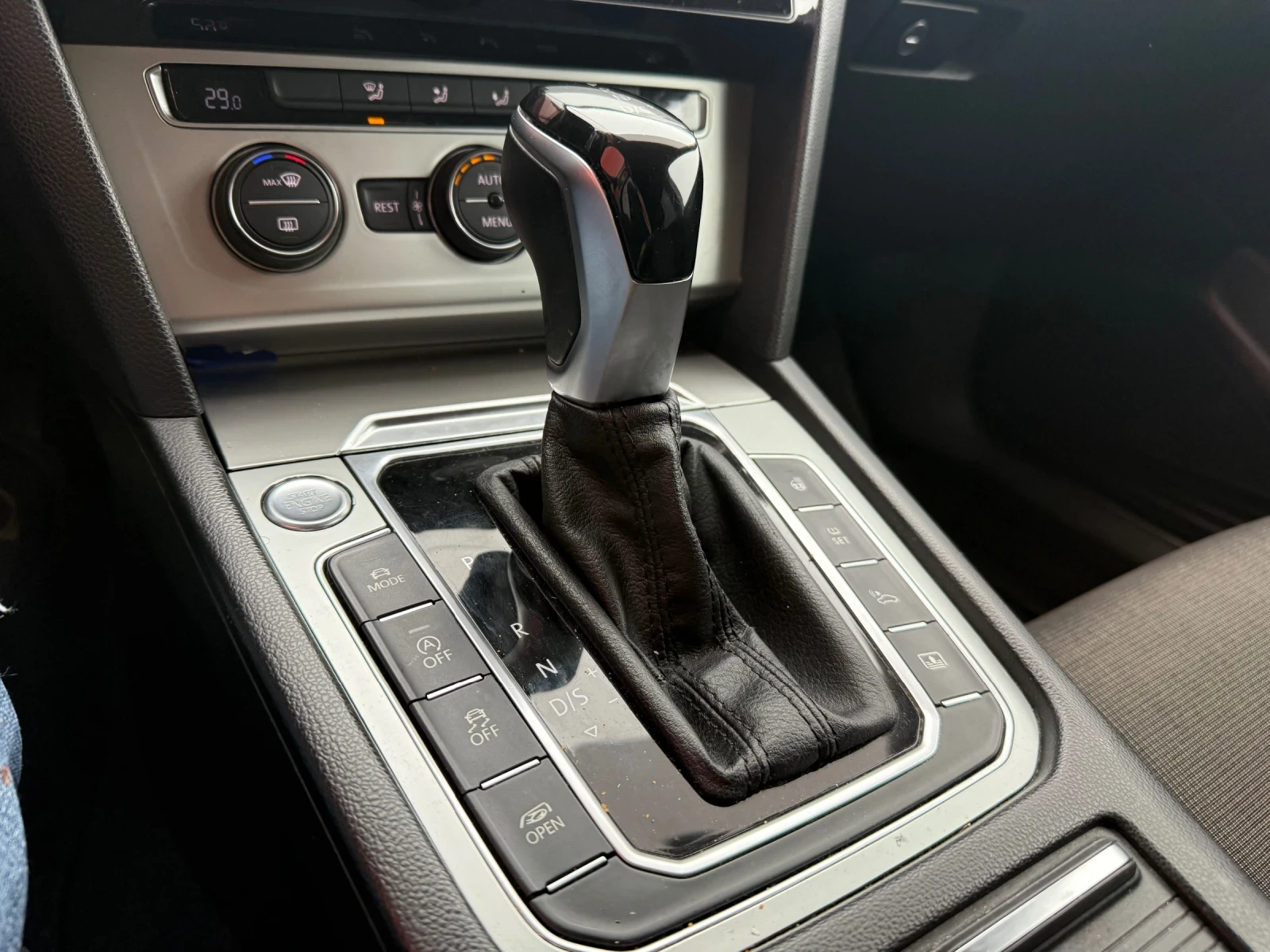 VW Passat БАРТЕР* Rline* Digital* LED * Уникат | Mobile.bg — изображение 12