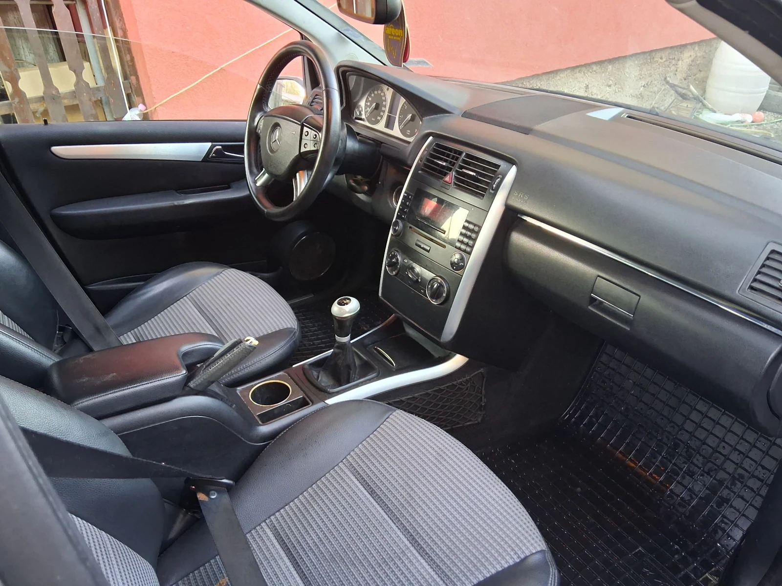 Mercedes-Benz B 170 1.7 - изображение 8