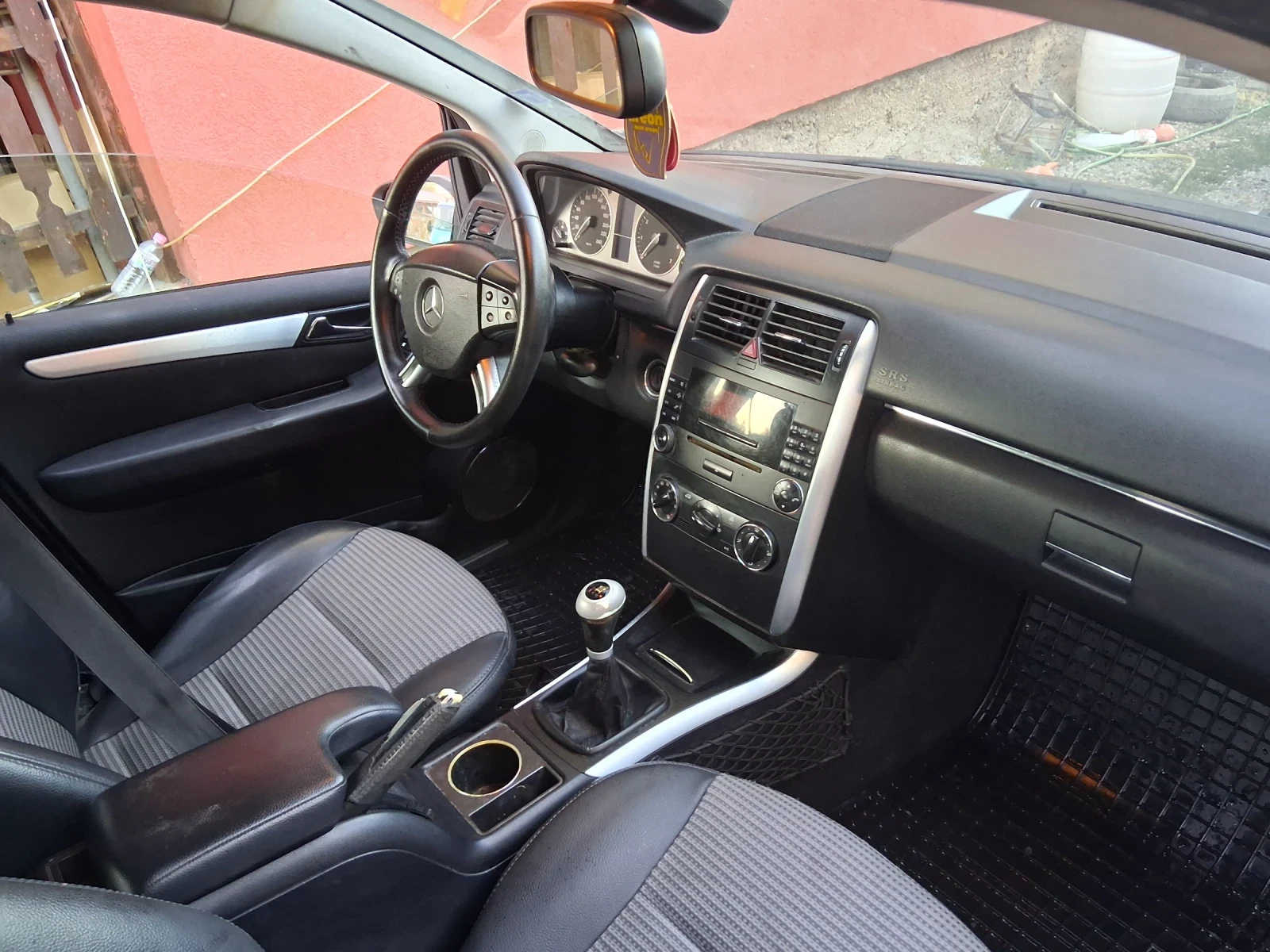 Mercedes-Benz B 170 1.7 - изображение 9