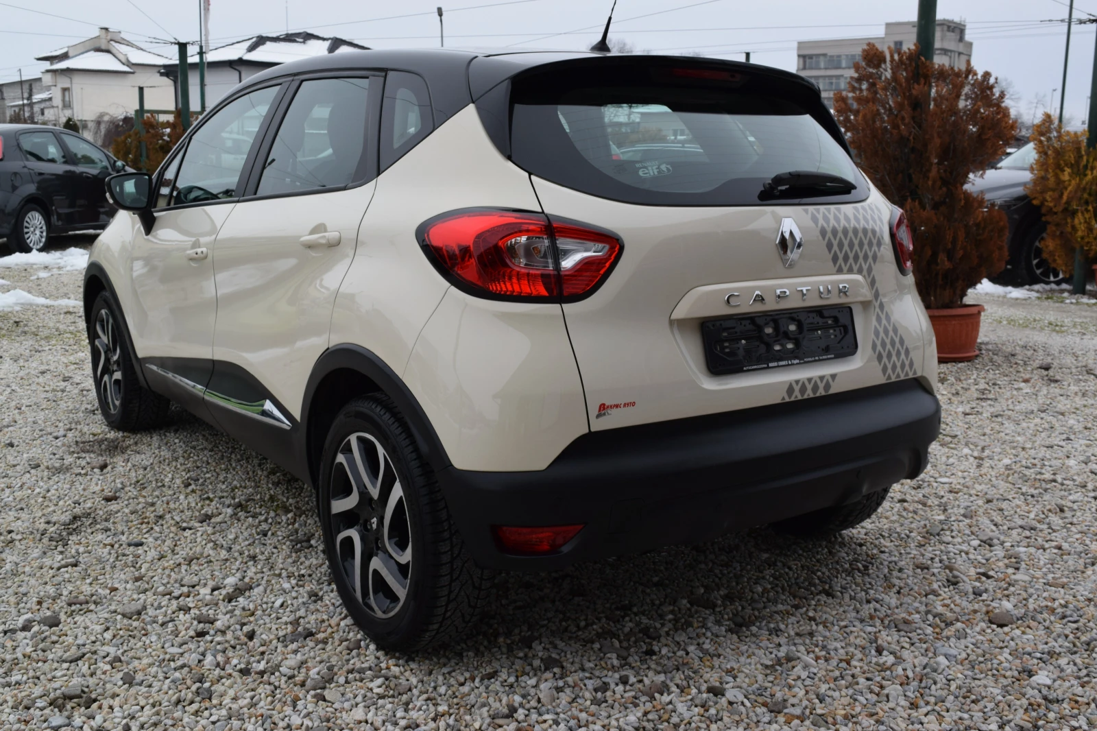 Renault Captur TCE Turbo 90kc* Euro5B* Keyless goo* ����* ������� | Mobile.bg � ����������� 5