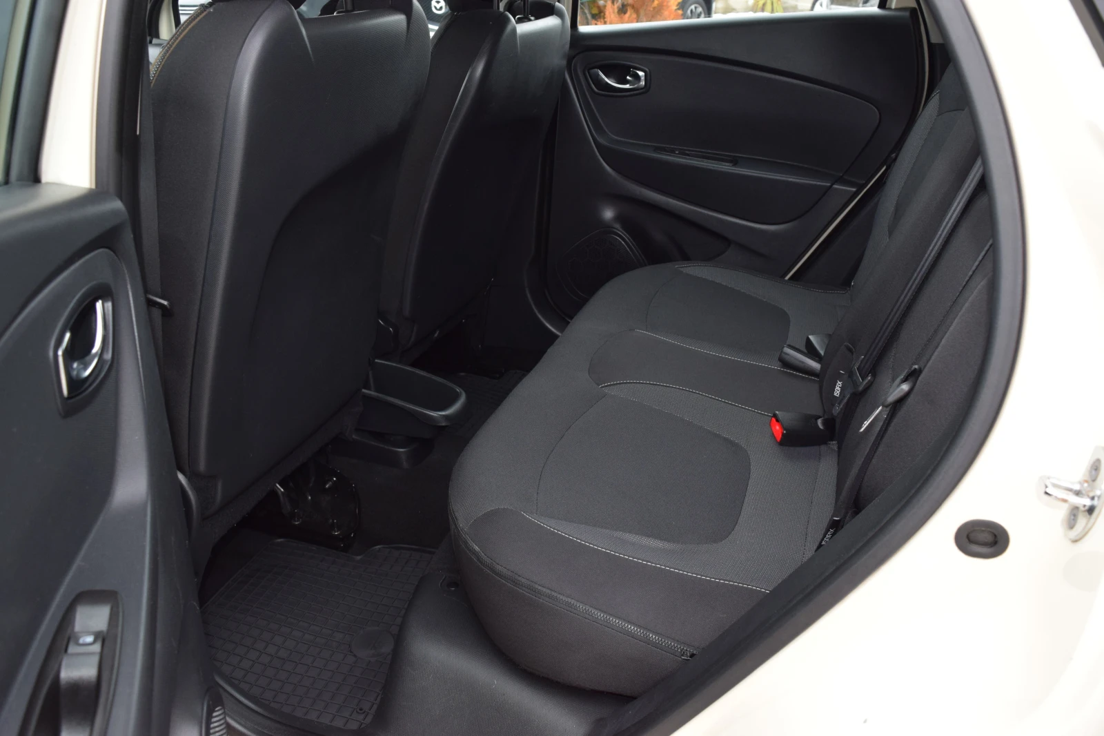 Renault Captur TCE Turbo 90kc* Euro5B* Keyless goo* ����* ������� | Mobile.bg � ����������� 14