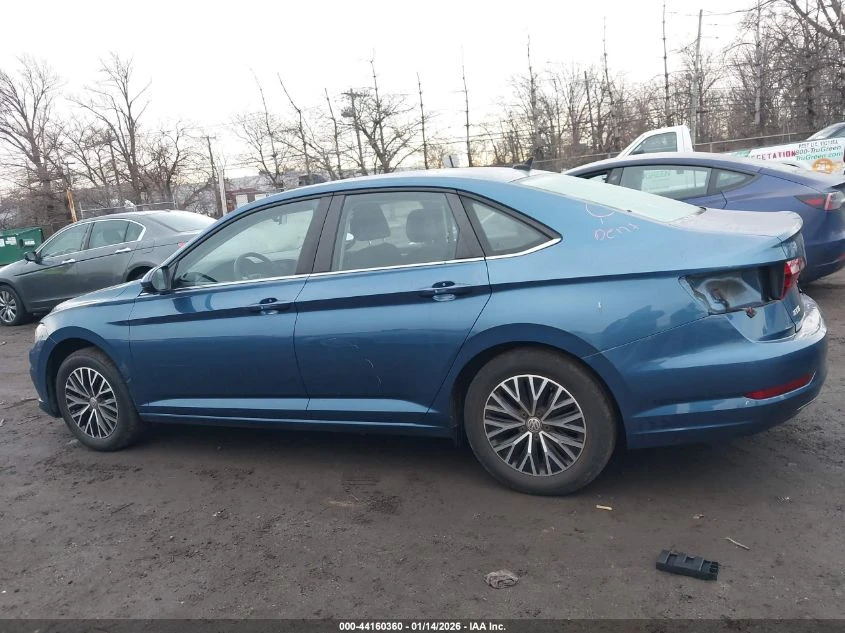 VW Jetta 1.4L I-4 DI, DOHC, VVT, TURBO, 147HP Front Wheel | Mobile.bg � ����������� 6
