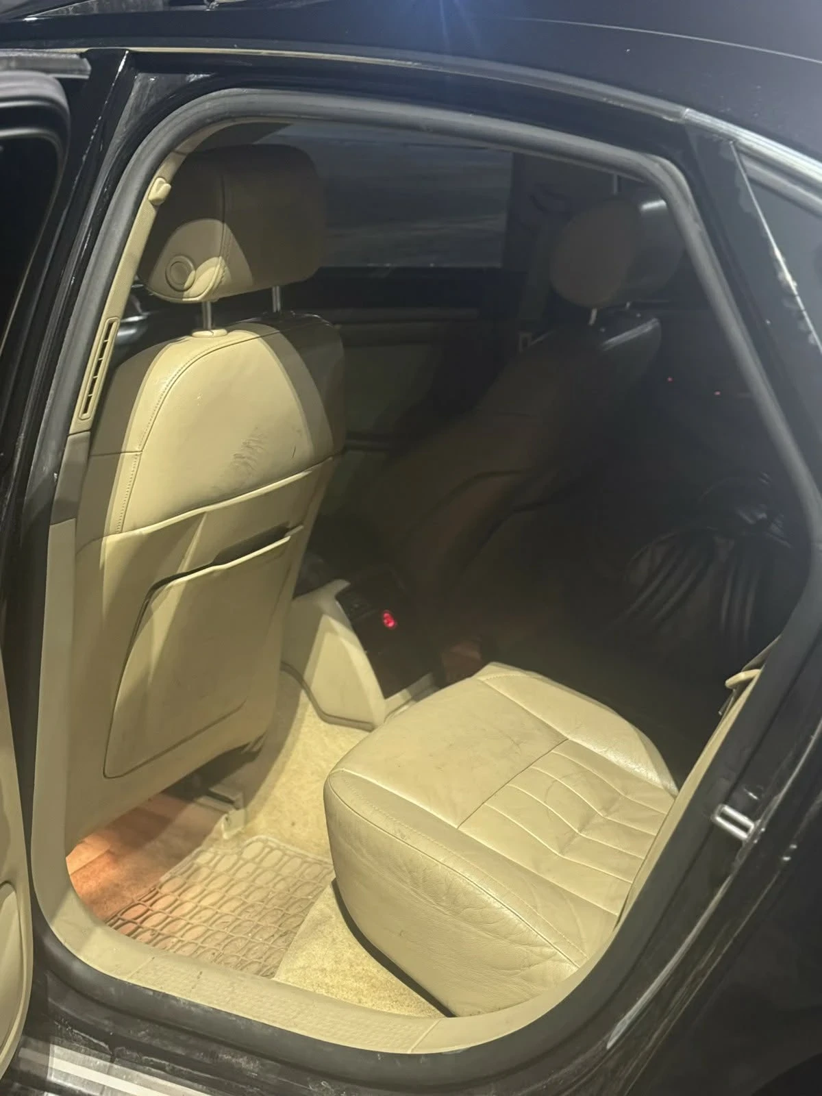 Audi A8 Audi A8 d3 4.2tdi с чип 400коня Мотор скорости топ, снимка 6 - Автомобили и джипове - 53978728