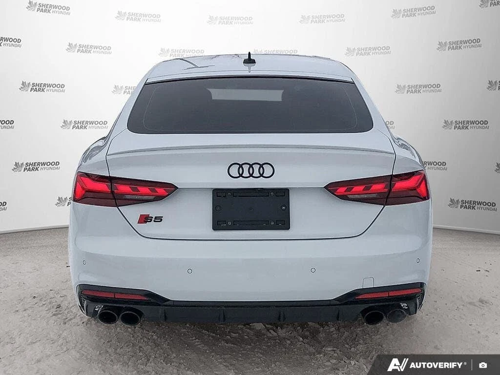 Audi S5 quattro* Technik* АвтоКредит* (ЦЕНА ДО БГ), снимка 4 - Автомобили и джипове - 54002407