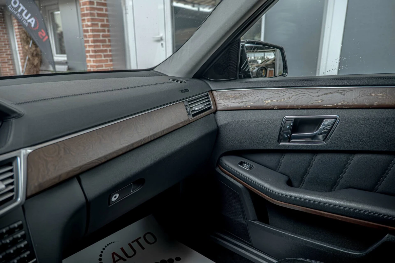 Mercedes-Benz E 350 Elegance/Lane Assist/�������/BiXenon/������������/ | Mobile.bg � ����������� 13