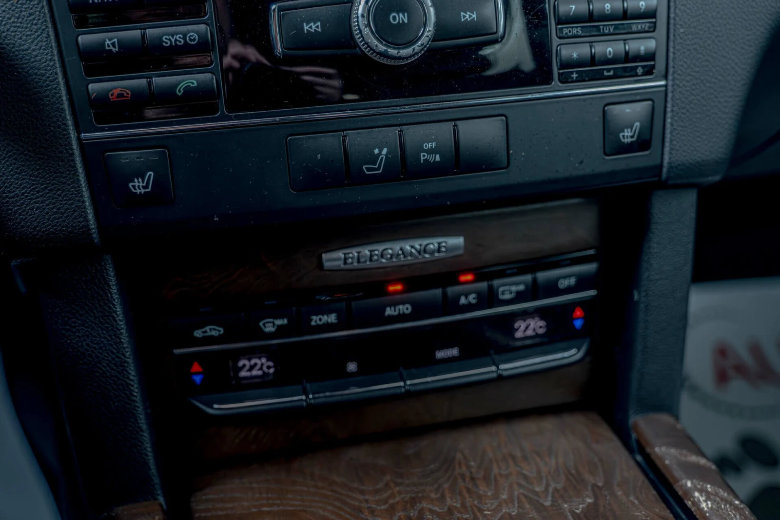 Mercedes-Benz E 350 Elegance/Lane Assist/�������/BiXenon/������������/ | Mobile.bg � ����������� 12