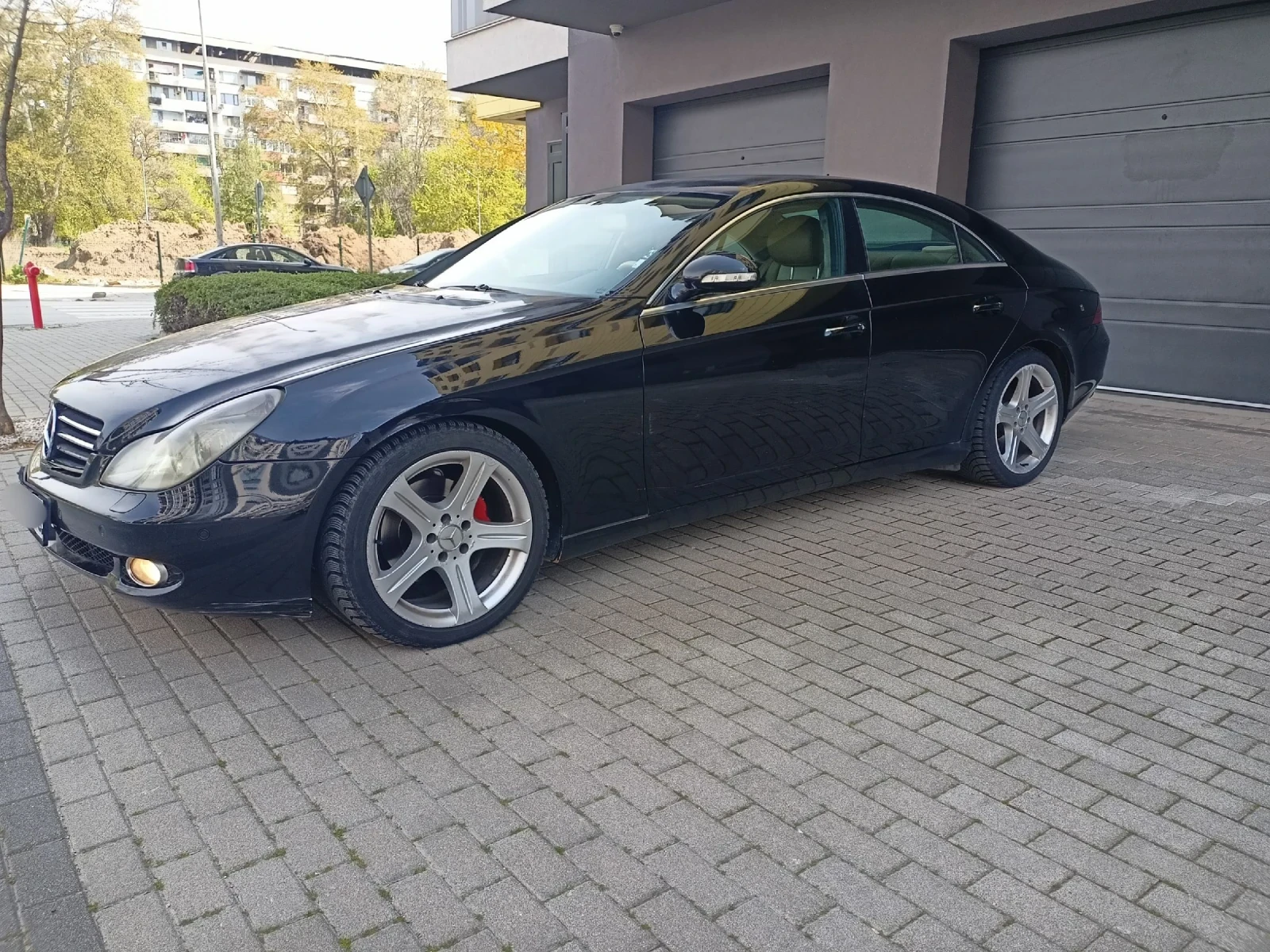 Mercedes-Benz CLS 320, снимка 5 - Автомобили и джипове - 54264083
