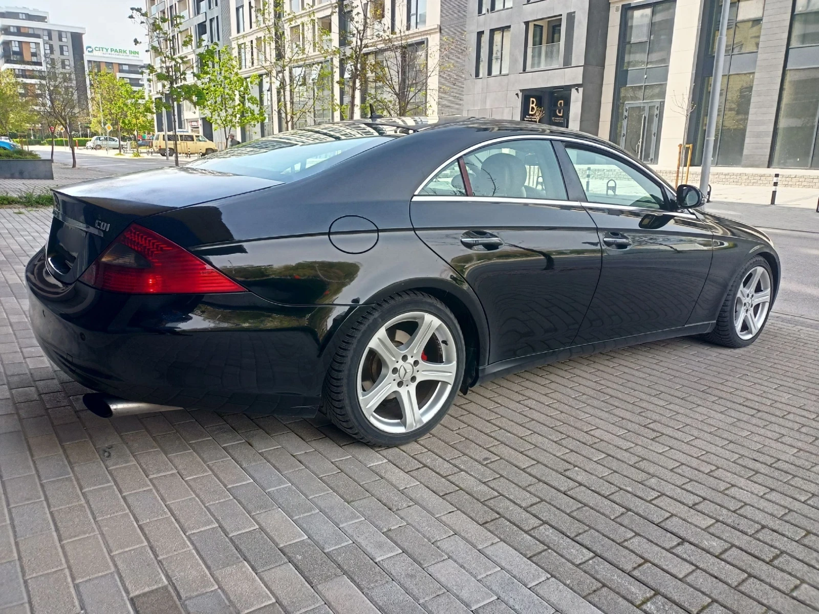 Mercedes-Benz CLS 320