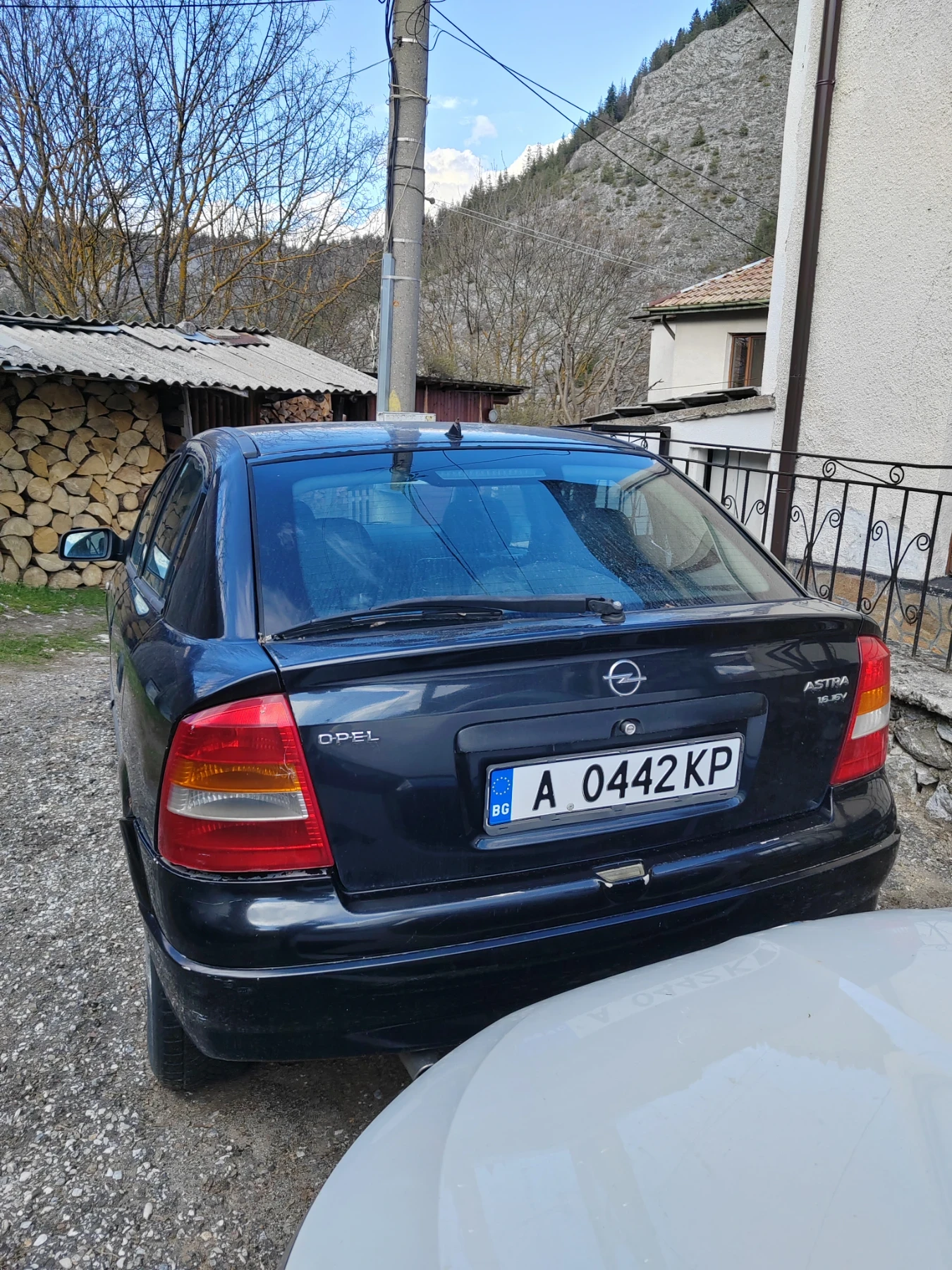 Opel Astra 1.6 101 к.с, снимка 3 - Автомобили и джипове - 54661495