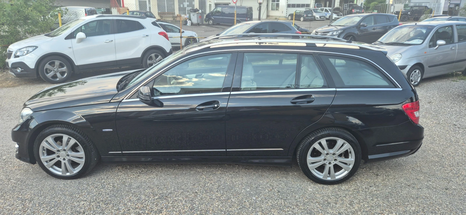 Mercedes-Benz C 200 2.2 CDI AMG ПАКЕТ, снимка 8 - Автомобили и джипове - 54839627