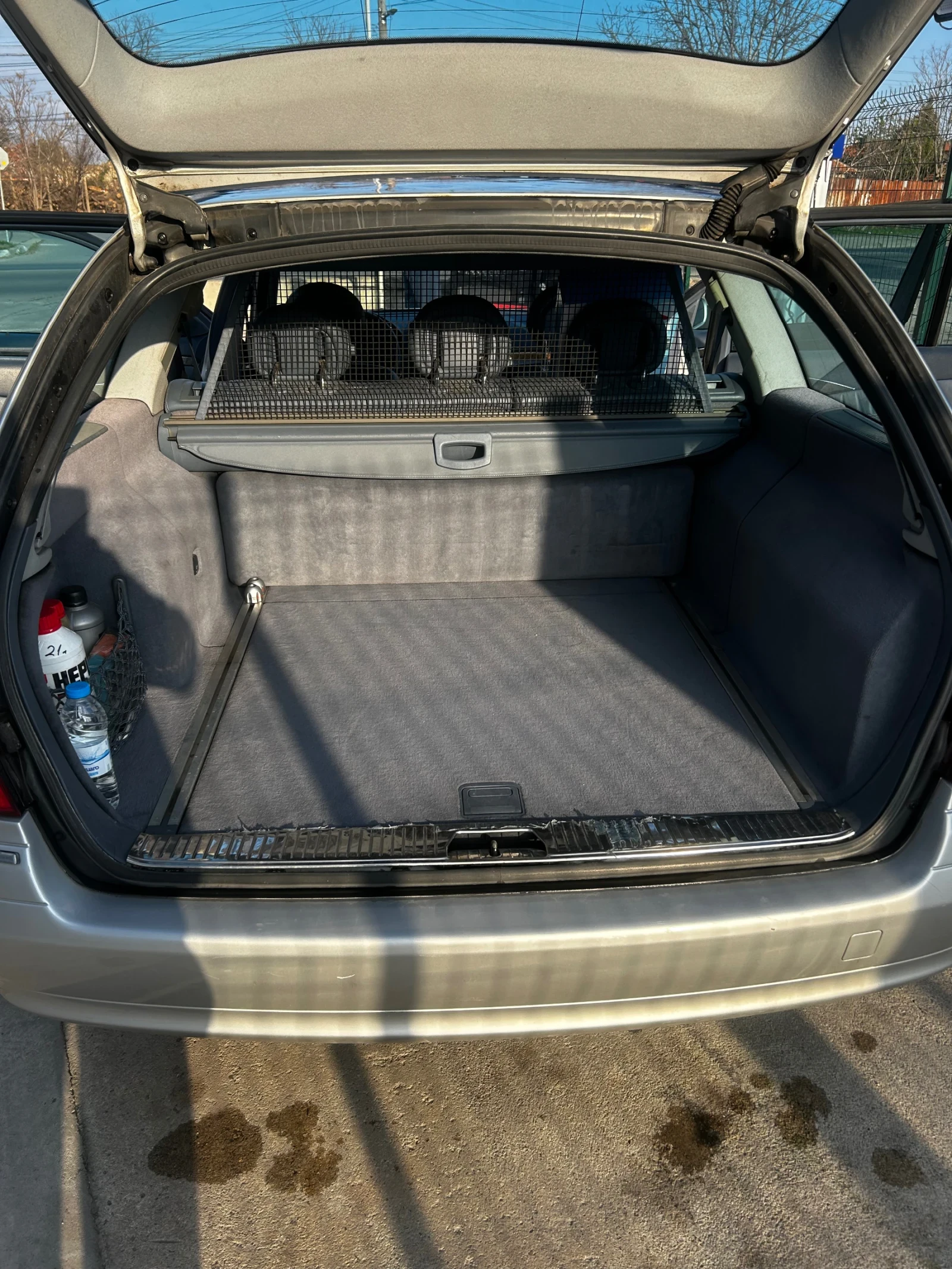 Mercedes-Benz E 270, снимка 8 - Автомобили и джипове - 55063513