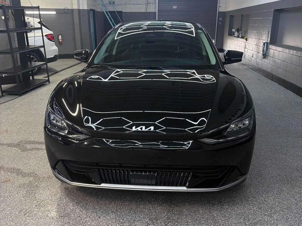 Kia EV6  Long Range / DISTRONIC / CAMERA / CARFAX / | Mobile.bg � ����������� 6