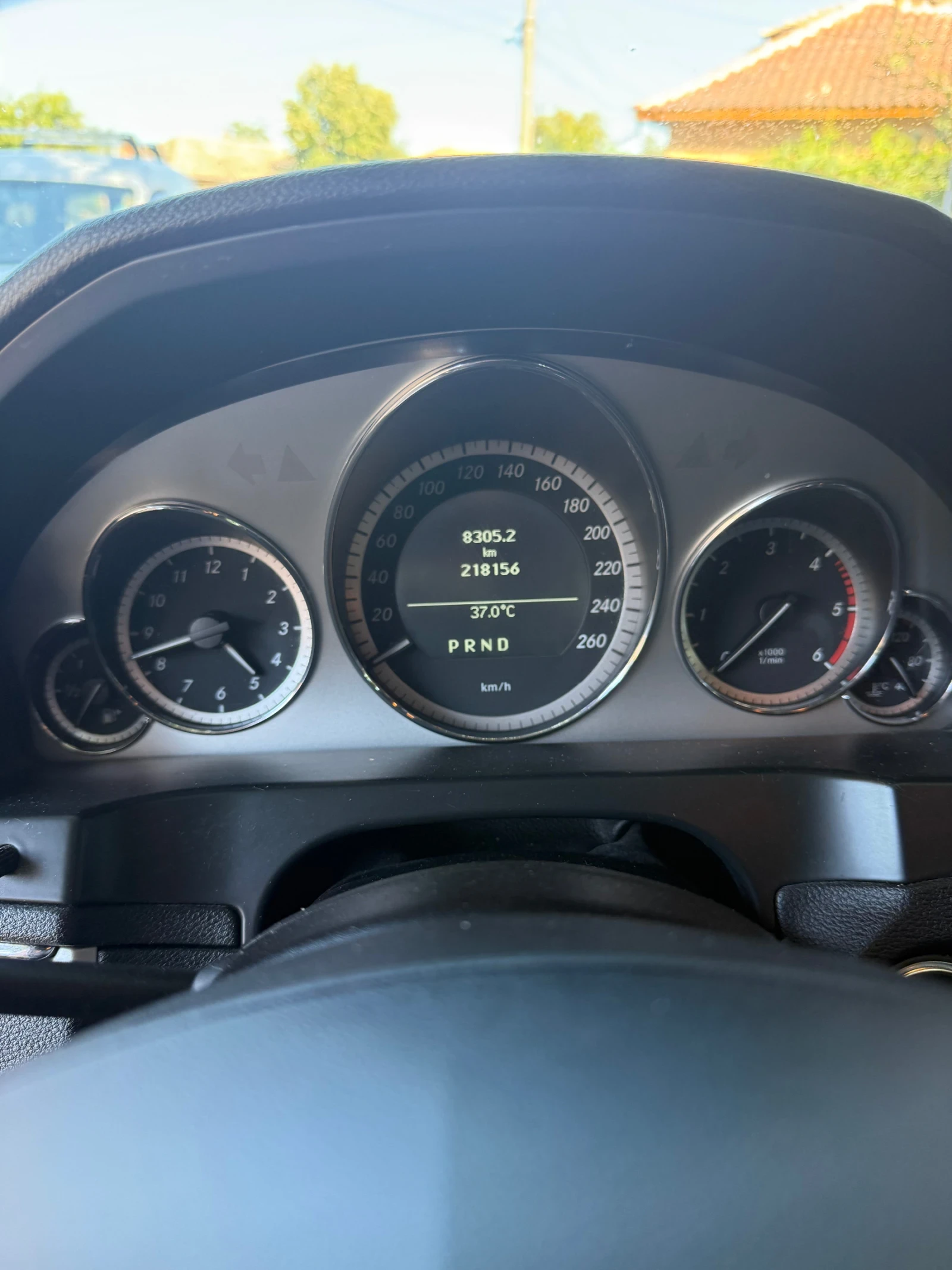 Mercedes-Benz E 350, снимка 8 - Автомобили и джипове - 55740759