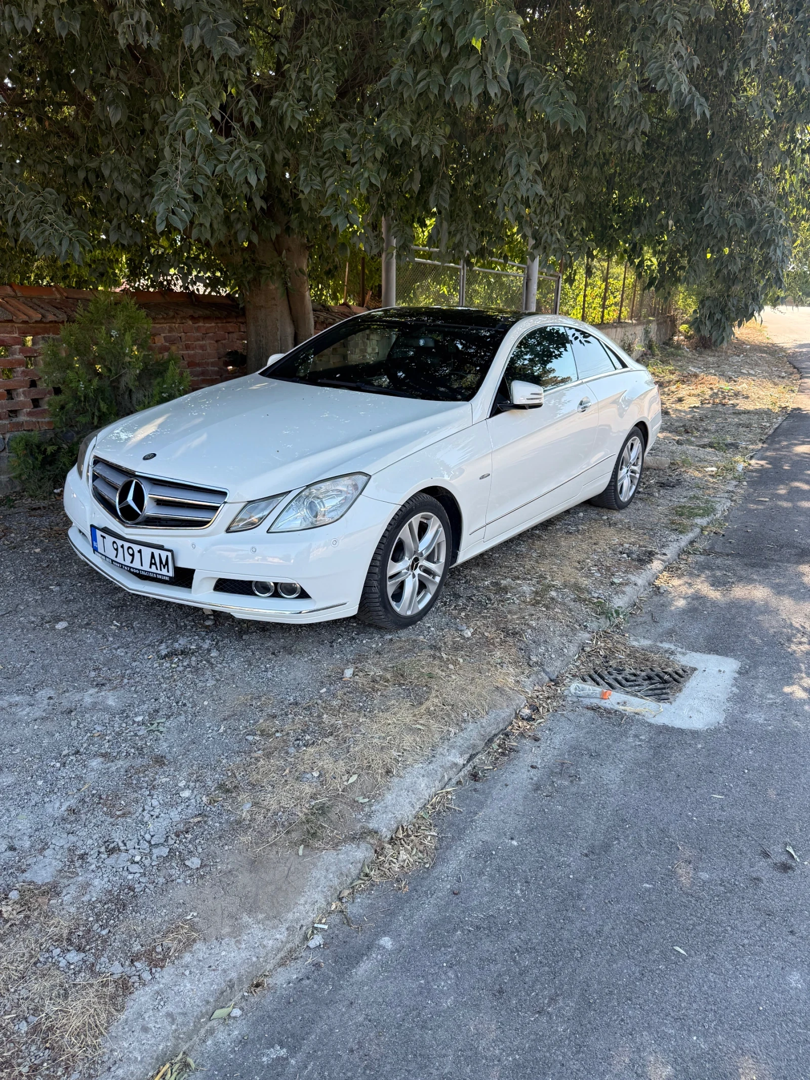 Mercedes-Benz E 350, снимка 4 - Автомобили и джипове - 55740759