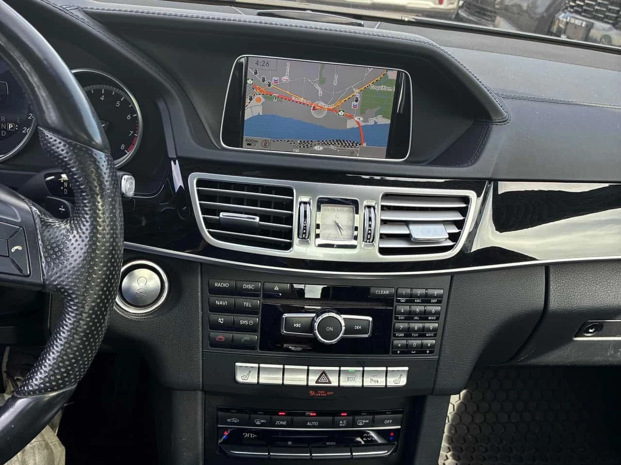 Mercedes-Benz E 400 * CARFAX * ОПЦИЯ ЗА ФИНАНСИРАНЕ, снимка 9 - Автомобили и джипове - 55772004