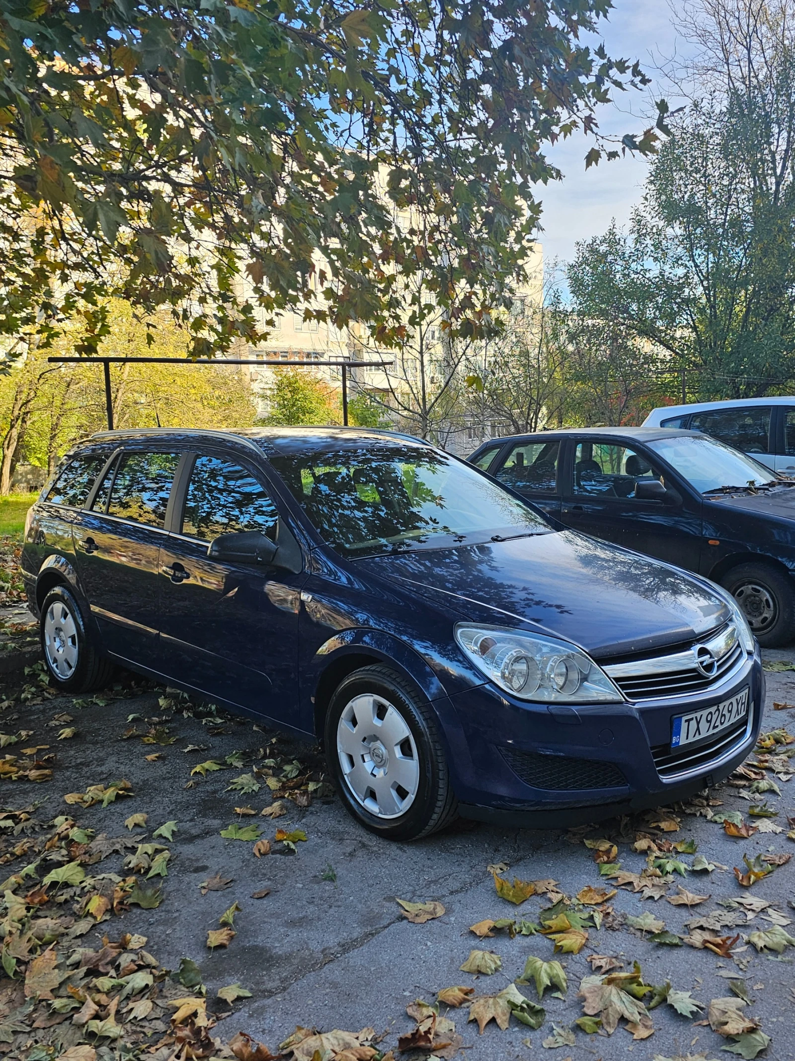 Opel Astra H, снимка 2 - Автомобили и джипове - 55925485