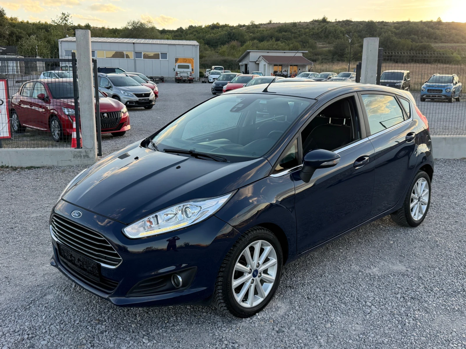 Ford Fiesta 1.0i TITANIUM LANE ASSIST SERVICE BOOK E6 TUV COC | Mobile.bg � ����������� 2