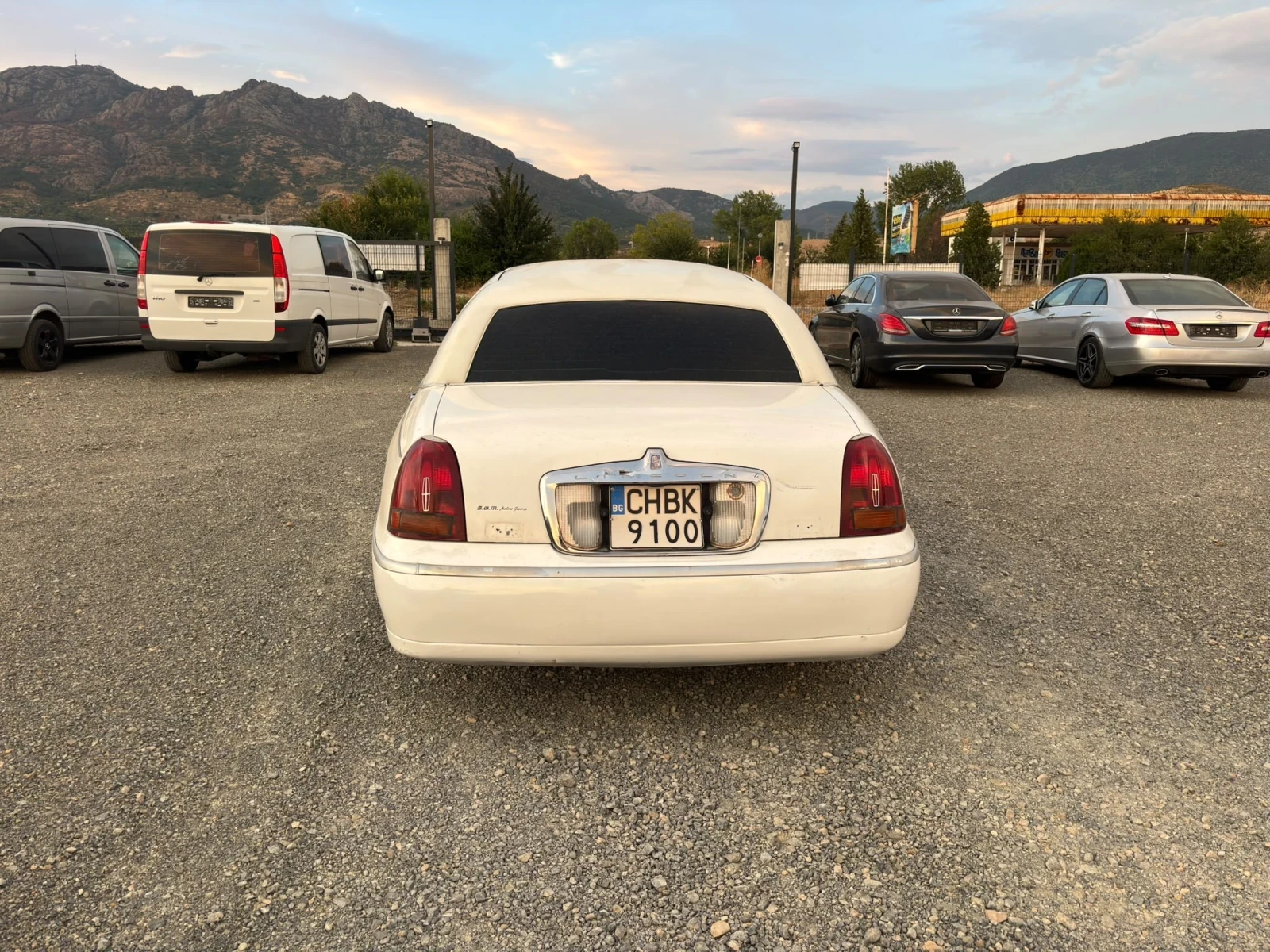 Lincoln Town car ЛИМУЗИНА* 7+ 1* 4.6L* 210к.с., снимка 12 - Автомобили и джипове - 55993985