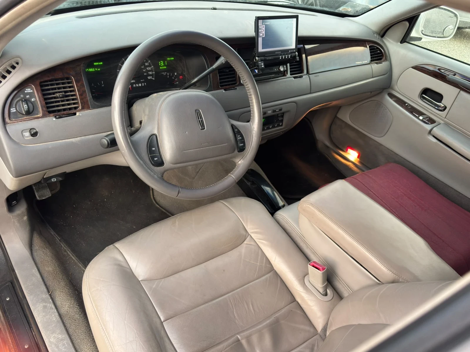 Lincoln Town car ЛИМУЗИНА* 7+ 1* 4.6L* 210к.с., снимка 7 - Автомобили и джипове - 55993985