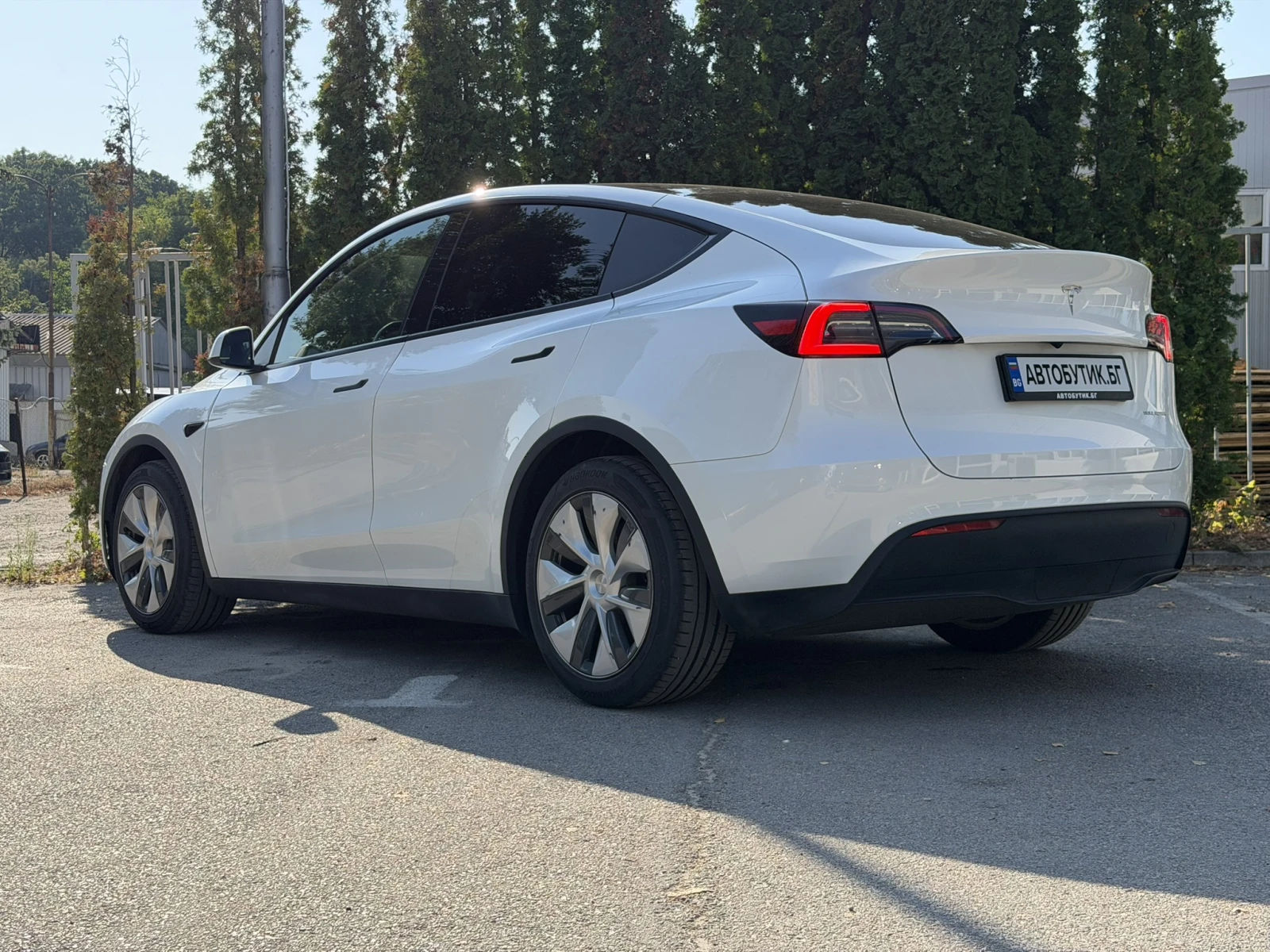 Tesla Model Y Long Range AWD, снимка 6 - Автомобили и джипове - 56126712